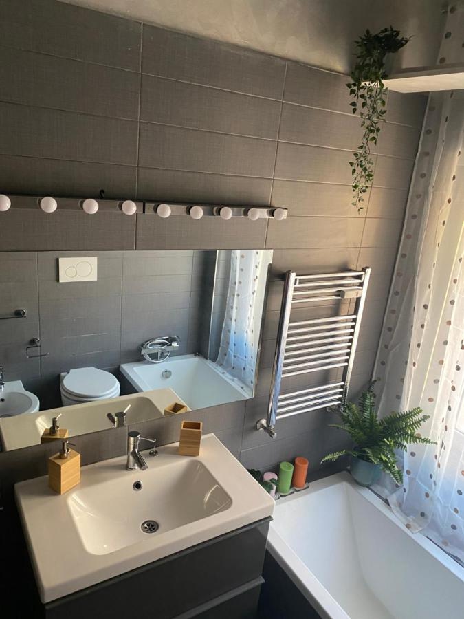 C&E Suites Roma Ostia Buitenkant foto